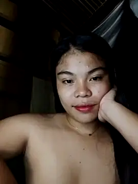 Snapshot of cloe_candy19 chatting on 10-16-25, 01:52 cloe candy19 online show from 10-16-25, 01:52