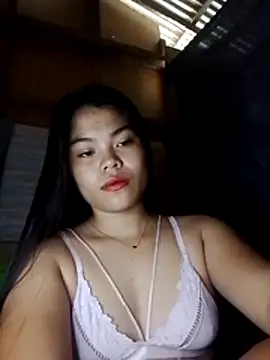 Snapshot of cloe_candy19 chatting on 10-30-25, 11:45 cloe candy19 online show from 10-30-25, 11:45