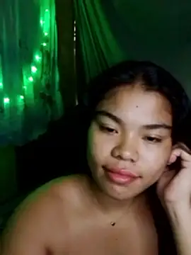 Snapshot of cloe_candy19 chatting on 03-12-26, 12:27 cloe candy19 online show from 03-12-26, 12:27