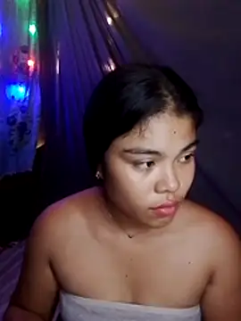 Snapshot of cloe_candy19 chatting on 02-13-26, 05:40 cloe candy19 online show from 02-13-26, 05:40