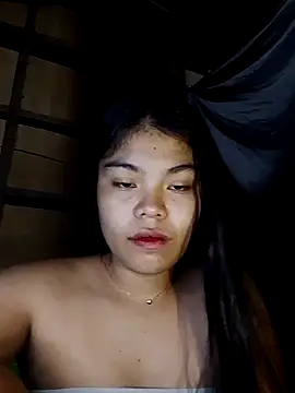 Snapshot of cloe_candy19 chatting on 10-10-25, 10:27 cloe candy19 online show from 10-10-25, 10:27