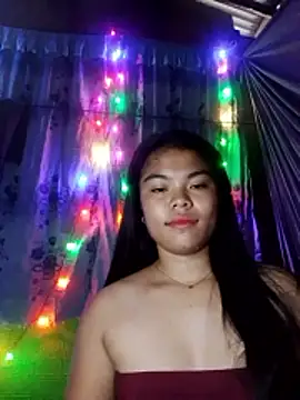 Snapshot of cloe_candy19 chatting on 01-13-26, 10:24 cloe candy19 online show from 01-13-26, 10:24