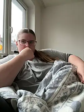 CurvyPaar2 online show from 02-12-26, 03:34