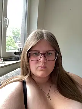 CurvyPaar2 online show from 05-12-26, 03:07