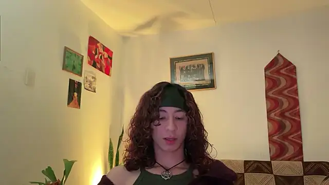 camille delrey online show from 05-10-26, 08:40