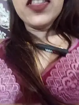 Snapshot of payalsharma95 chatting on 10-18-25, 05:26 payalsharma95 online show from 10-18-25, 05:26