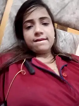 Snapshot of payalsharma95 chatting on 09-21-25, 05:40 payalsharma95 online show from 09-21-25, 05:40