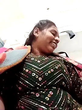 Hot crety online show from 12-21-25, 05:36