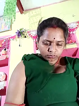 Hot crety online show from 04-05-26, 02:57