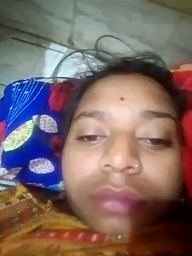 Hot crety online show from 11-22-25, 12:32