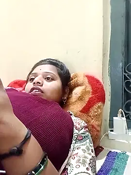 Hot crety online show from 02-17-26, 12:02