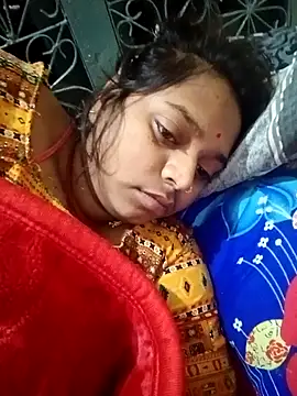 Hot crety online show from 12-04-25, 12:20