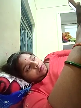 Hot crety online show from 11-22-25, 06:07