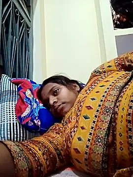 Hot crety online show from 11-25-25, 05:19