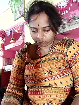 Hot crety online show from 03-31-26, 08:33