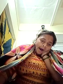 Hot crety online show from 11-28-25, 01:28