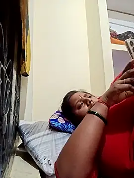 Hot crety online show from 11-29-25, 10:54