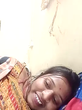 Hot crety online show from 02-28-26, 04:50