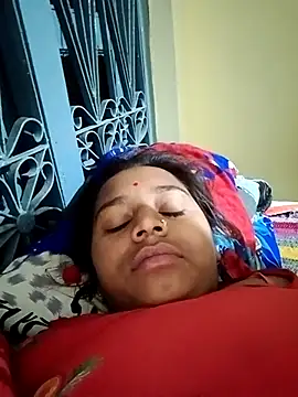 Hot crety online show from 11-18-25, 01:10