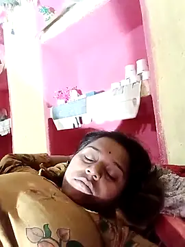 Hot crety online show from 03-24-26, 05:46