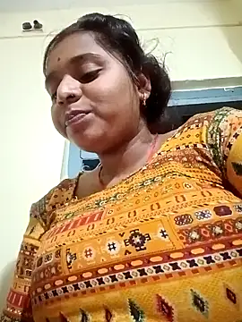 Hot crety online show from 11-04-25, 12:09