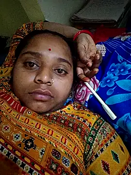 Hot crety online show from 11-07-25, 12:48