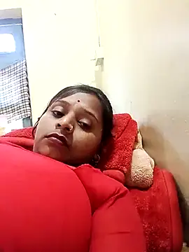 Hot crety online show from 02-26-26, 08:47