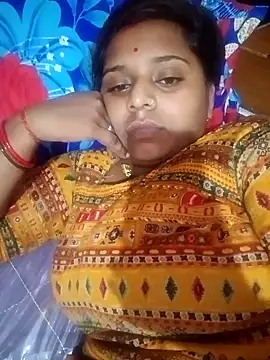 Snapshot of Hot_crety chatting on 09-21-25, 03:17 Hot crety online show from 09-21-25, 03:17