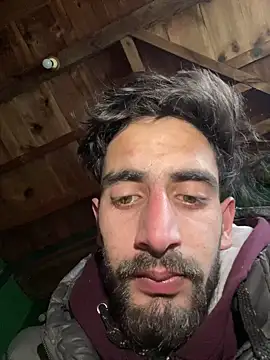 lyath3245 online show from 02-04-26, 08:20