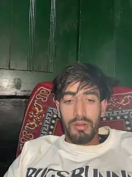 lyath3245 online show from 04-18-26, 07:58