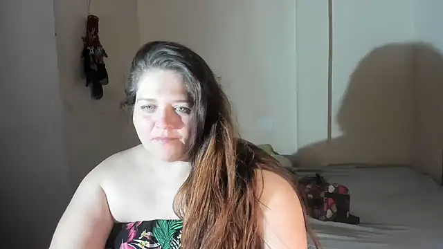 Daphne girlsex online show from 10-30-25, 03:05