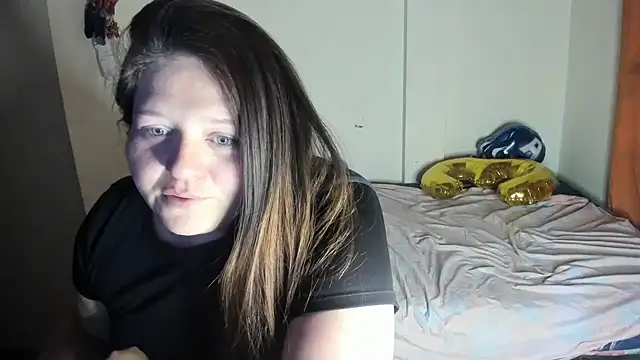 Snapshot of Daphne_girlsex chatting on 09-26-25, 03:13 Daphne girlsex online show from 09-26-25, 03:13