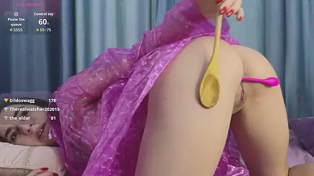 Still eva online show from 10-15-25, 04:22