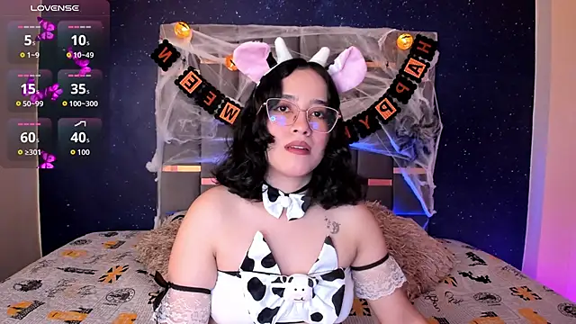 Snapshot of SweetAnya01 chatting on 10-04-25, 04:47 SweetAnya01 online show from 10-04-25, 04:47