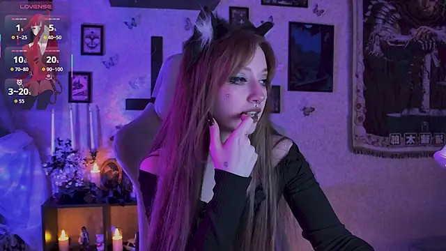 LiliLuna online show from 07-04-26, 08:02