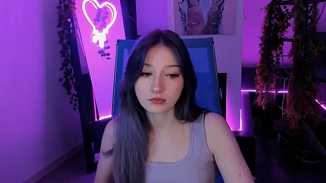 LiliLuna online show from 09-12-25, 09:31