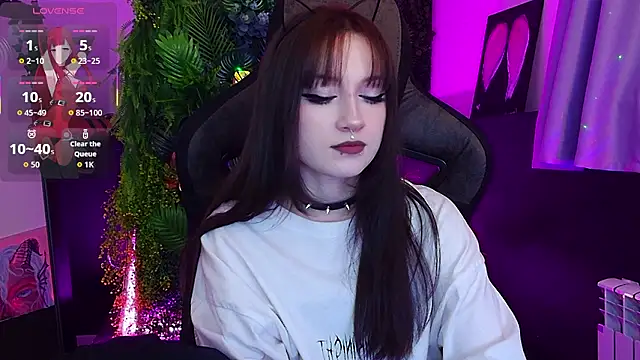 LiliLuna online show from 02-25-26, 01:00