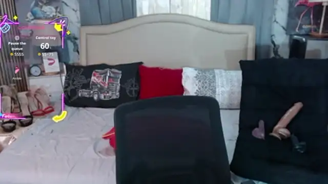 Ninawilsonx online show from 03-11-26, 12:54