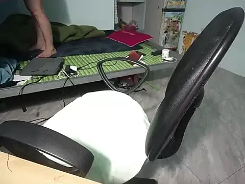  Sara 768 online show from 02-17-26, 08:44