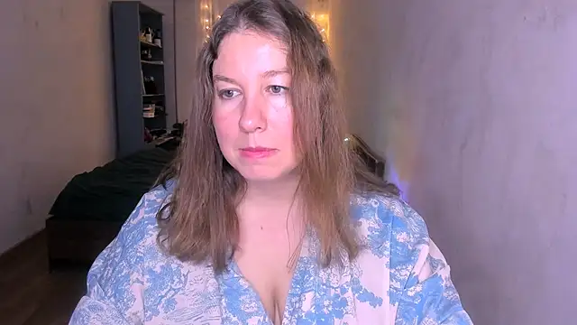 NancySanders online show from 12-21-25, 05:42