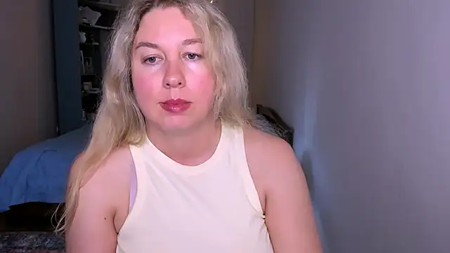 NancySanders online show from 06-19-26, 05:52