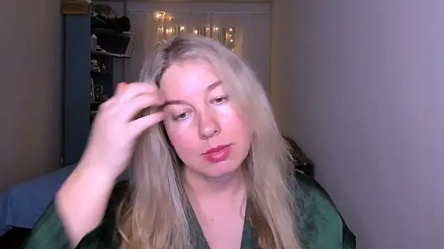 NancySanders online show from 05-07-26, 08:12