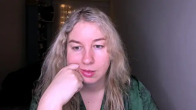 NancySanders online show from 04-22-26, 06:58