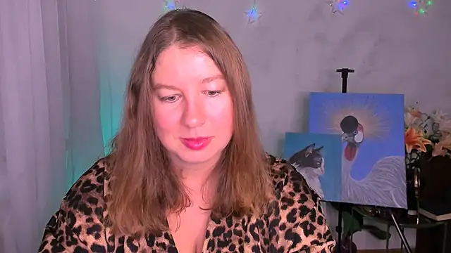 NancySanders online show from 11-18-25, 01:54