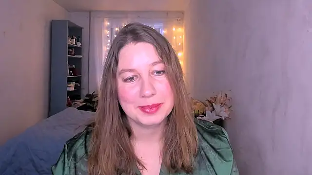 NancySanders online show from 12-17-25, 08:52