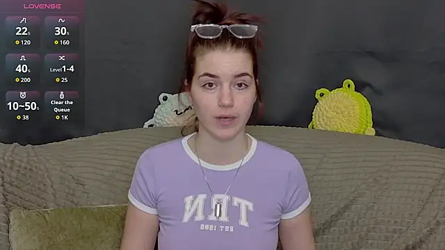 ElzaBlis online show from 11-10-25, 05:18