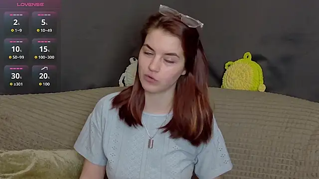 ElzaBlis online show from 11-14-25, 02:54