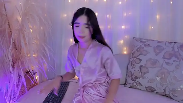 arianna cox   online show from 11-06-25, 08:35