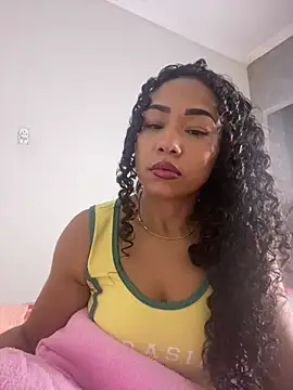 jhennyfer online show from 03-10-26, 04:49