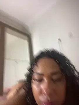 jhennyfer online show from 03-17-26, 05:32